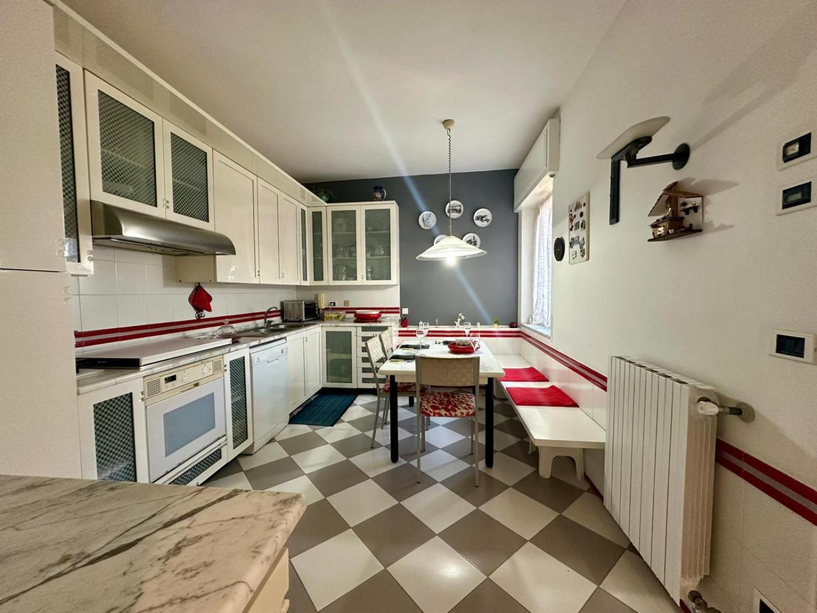 Villa Marcellina Лоано Екстер'єр фото